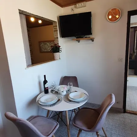 شقة Daria & Jure *